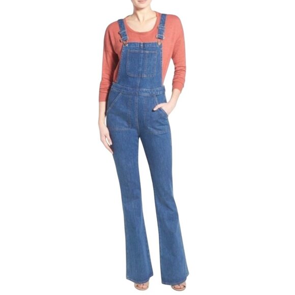 Madewell Women’s Medium Flea Market Flare Overalls in Rita Wash denim Jean f0343 - Picture 2 of 16